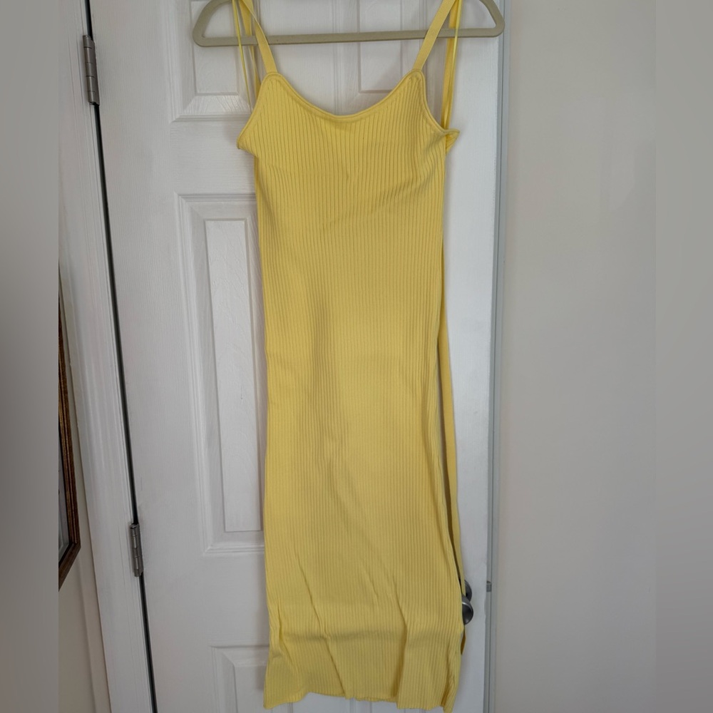 Zara Lemon Ribbed Dress - Picture 3 of 6